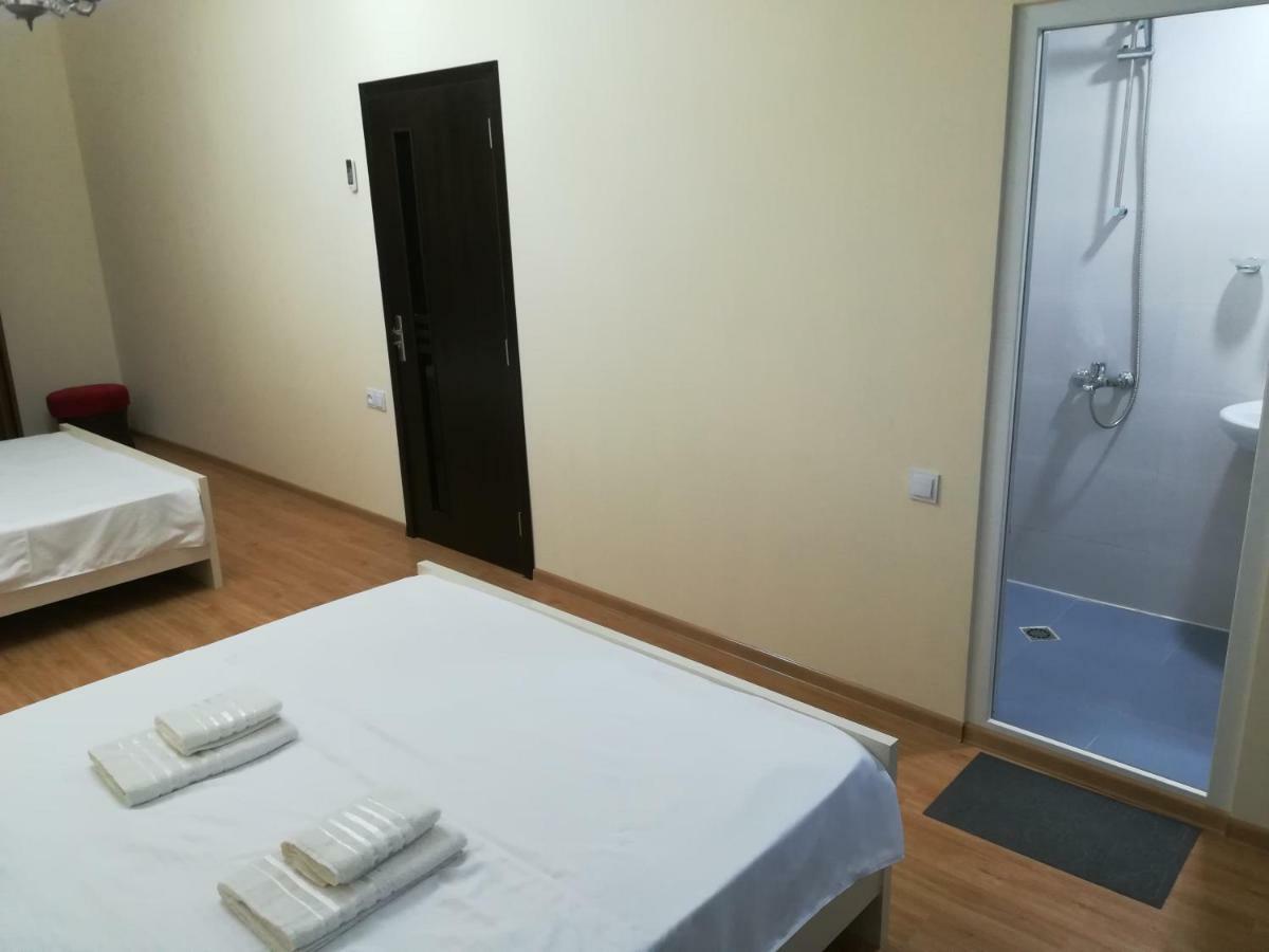 West House Hotel Kobuleti ภายนอก รูปภาพ